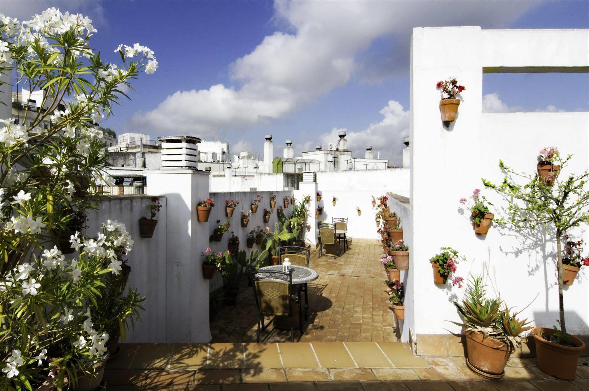 Un Patio Al Sur Hotel Sevilla Kültér fotó
